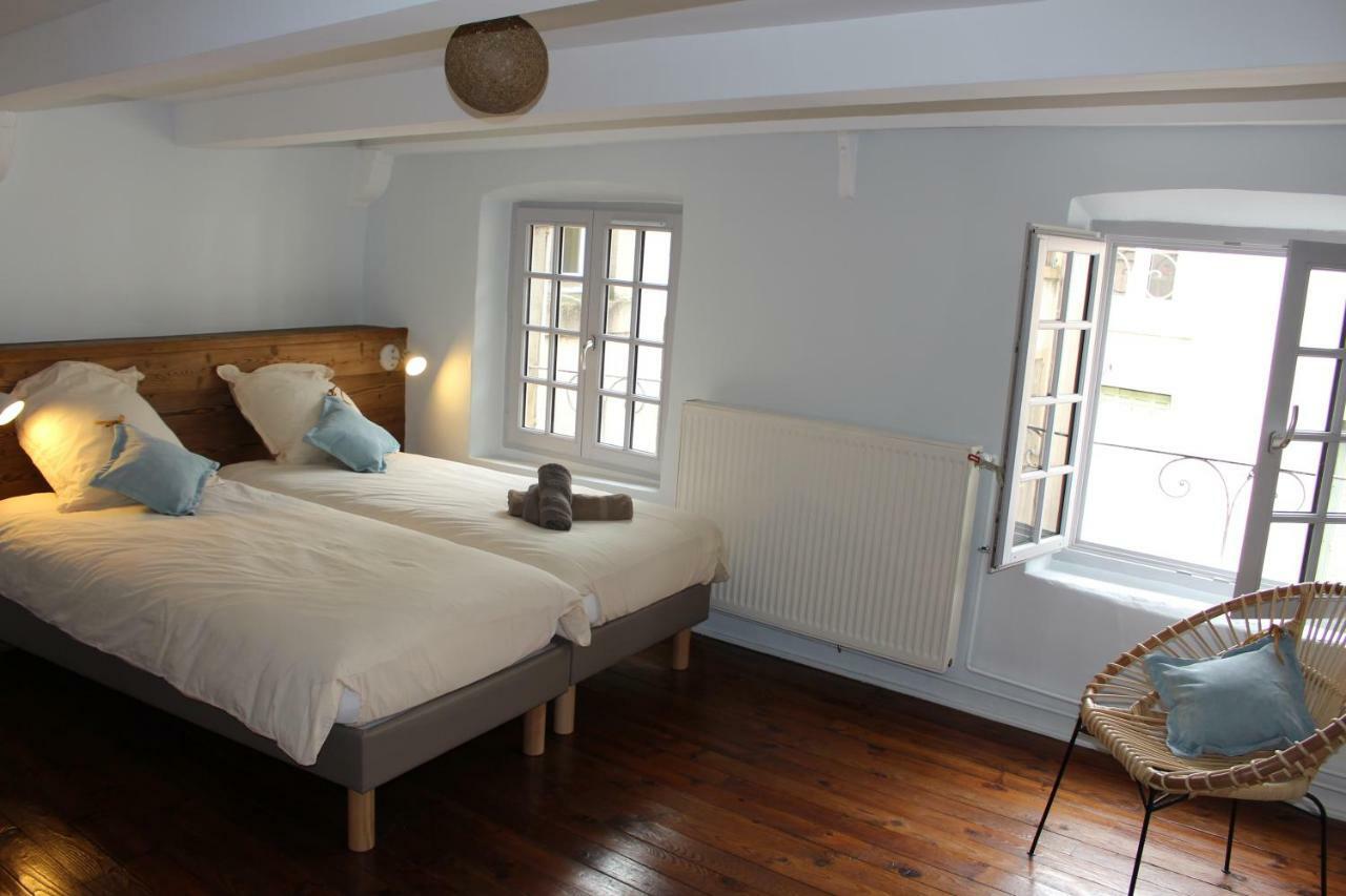 Gite Le Pied Du Geant - Local Securise Pour Les Velos Tournon-sur-Rhone Exterior foto
