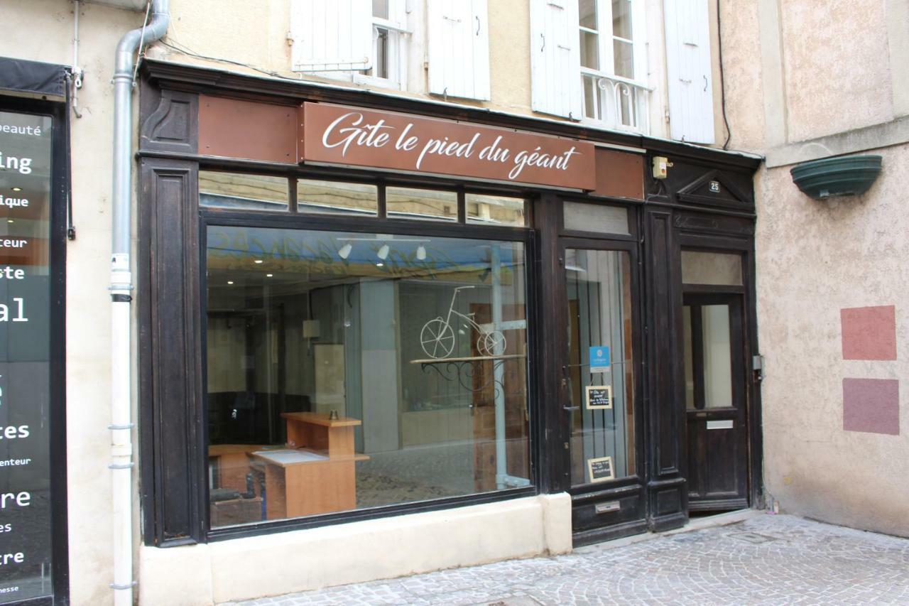 Gite Le Pied Du Geant - Local Securise Pour Les Velos Tournon-sur-Rhone Exterior foto